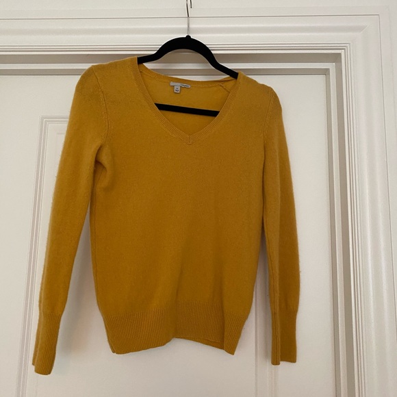 Halogen sweater - Picture 1 of 2